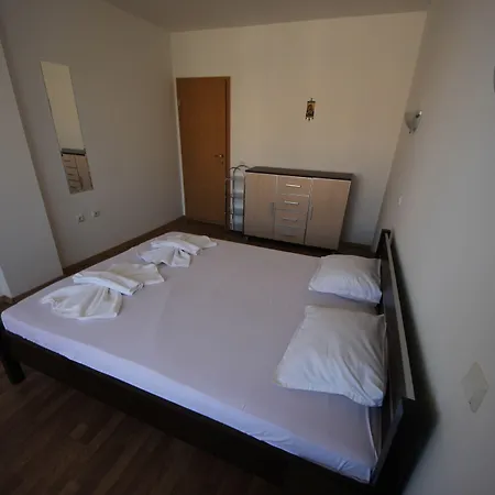 Menada Diamond Bay Apartment *